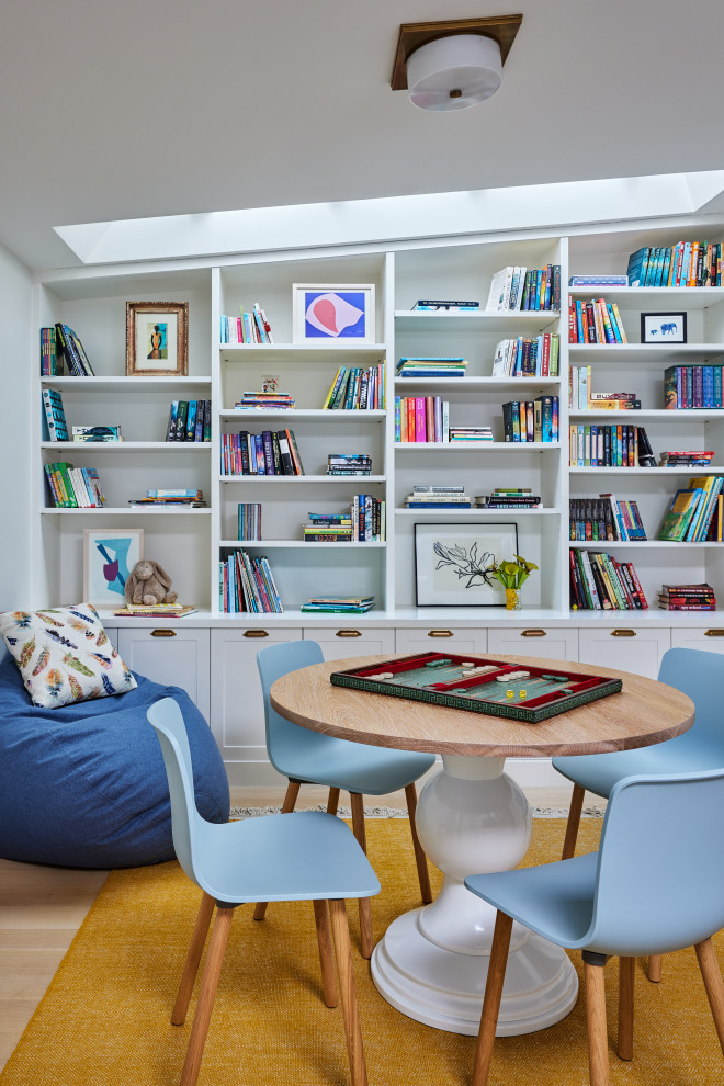 Kids' room - transitional kids' room idea in New York