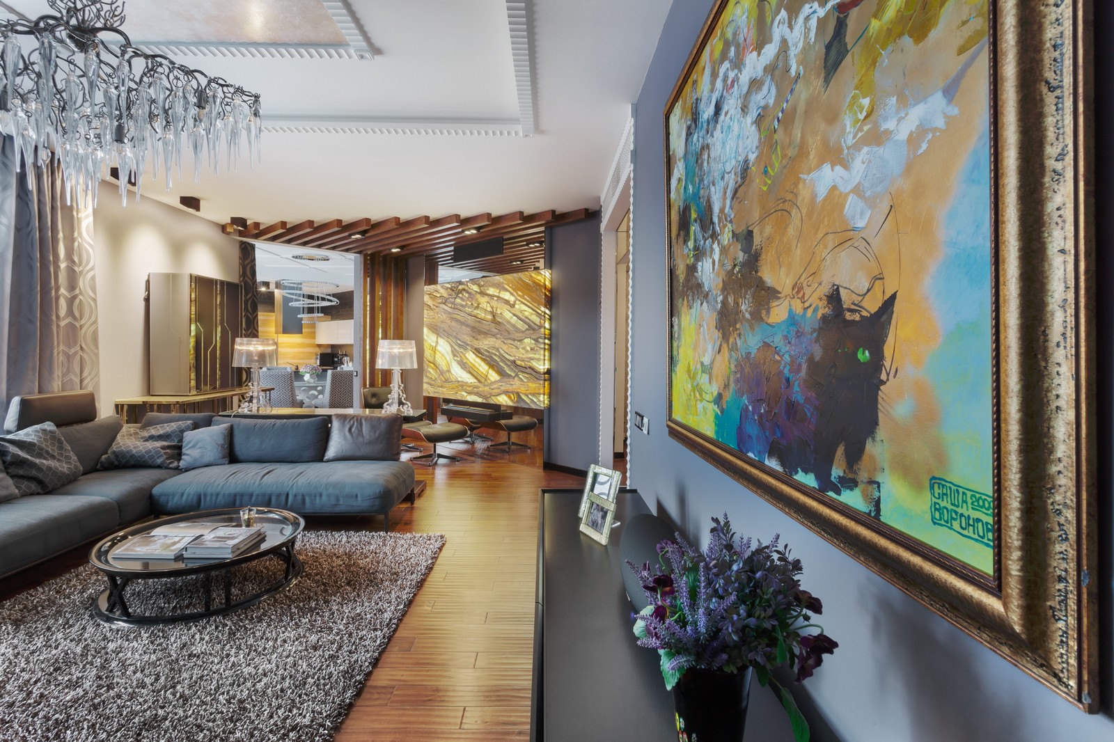 6 картин и 1 граффити