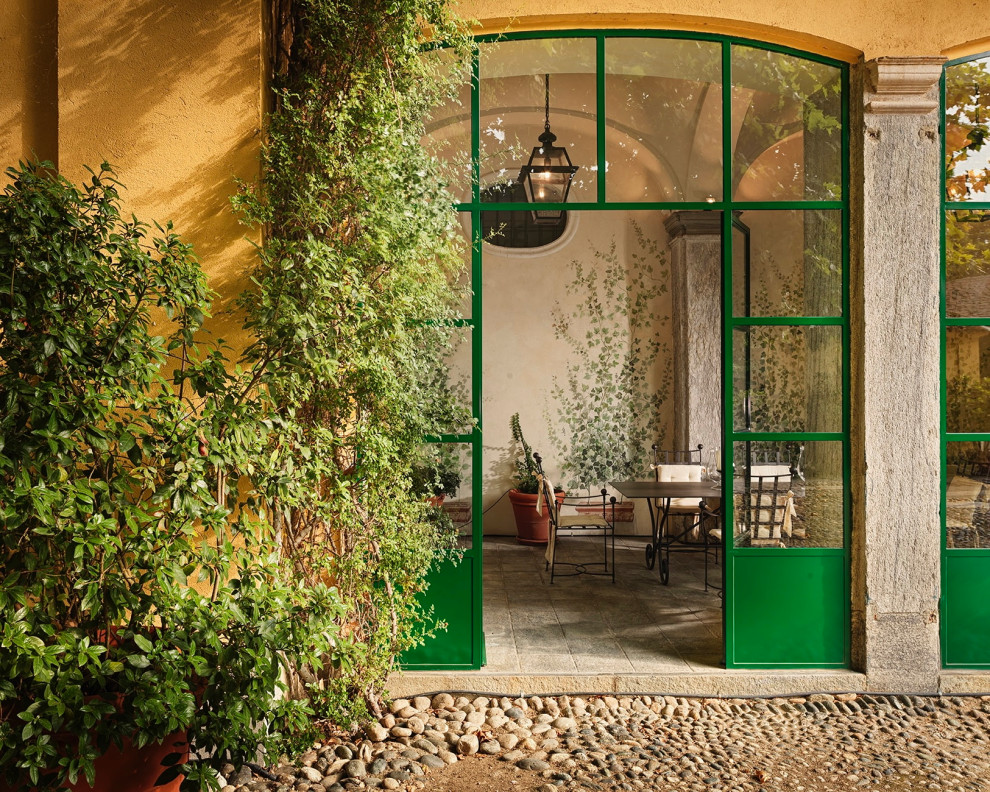 Inspiration for a country conservatory in Turin.