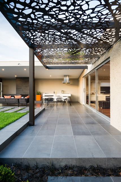 Surrey Hills contemporary-traedgaard