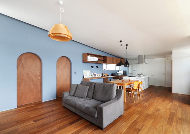 太陽を取り込む眺望の家 contemporain-salle-a-manger
