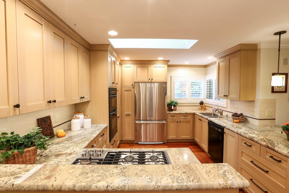 Toned Rift White Oak Kitchen