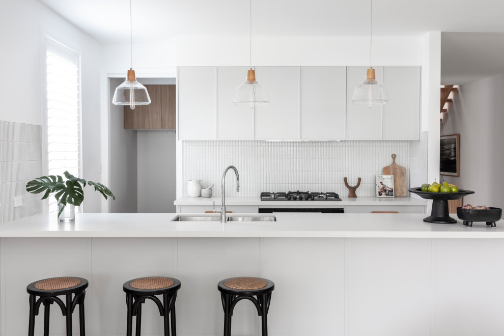 Inspiration for a beach style kitchen in Sydney.
