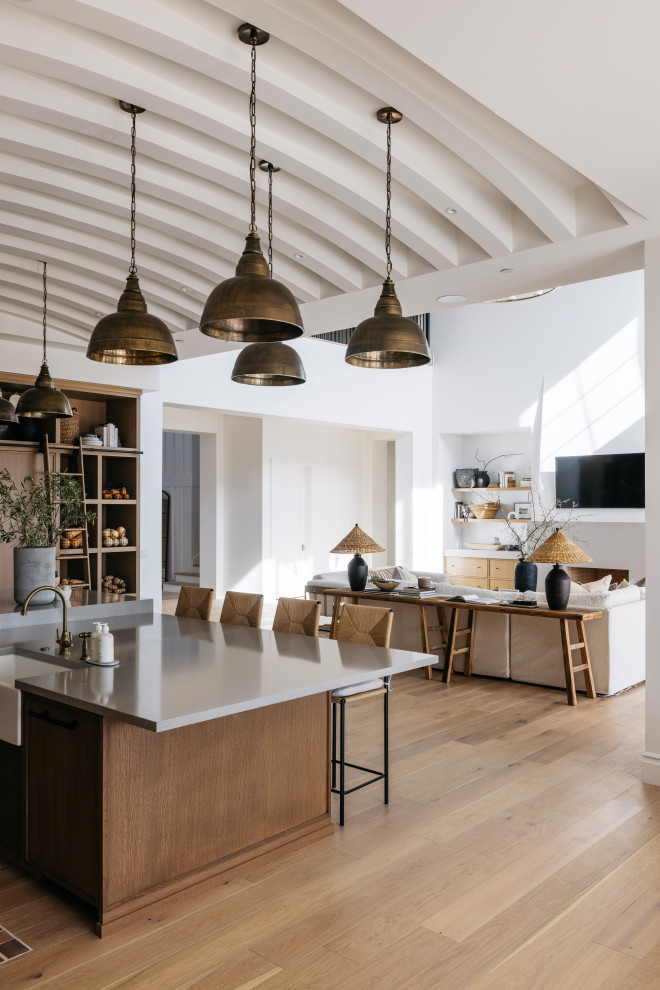 Inspiration for a transitional home design remodel in Phoenix