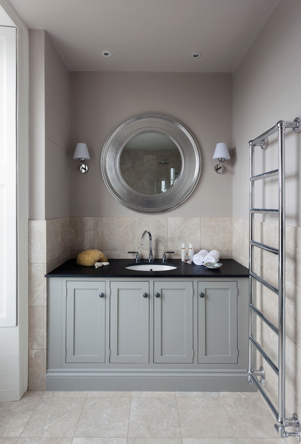 Bathroom traditional-bathroom
