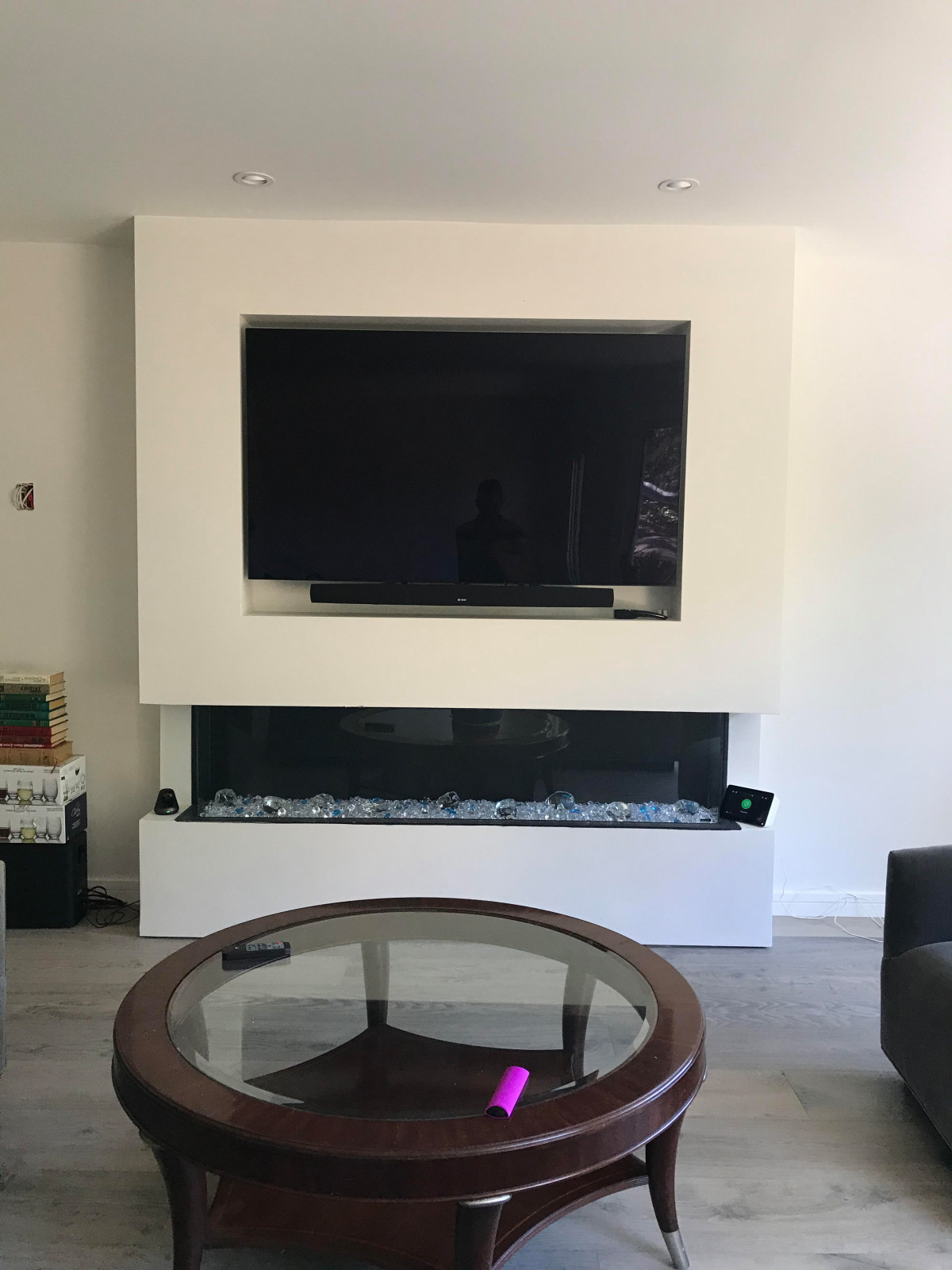 Fireplace. Limestoun plaster / before