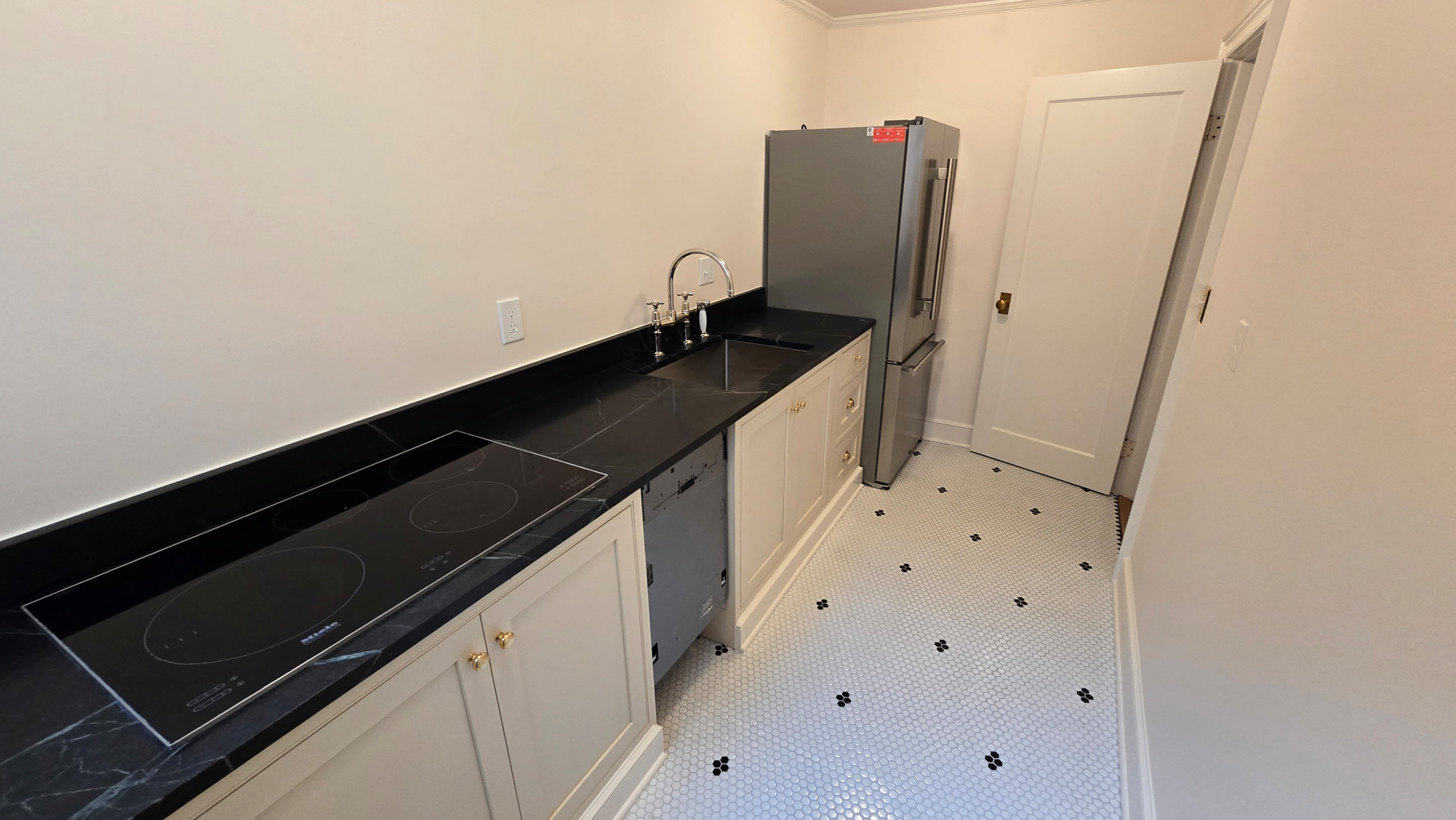 Extensive Home Renovation-Magnolia