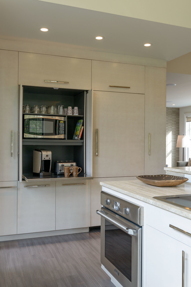 Inspiration for a transitional kitchen remodel in Manchester