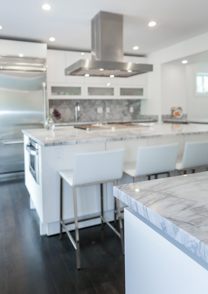 Modern custom kitchen design