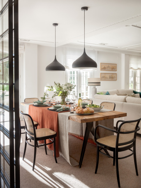 VIVIENDA CON TERRAZA EN VITORIA coastal-dining-room