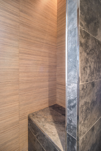 PIRONTI modern-bathroom