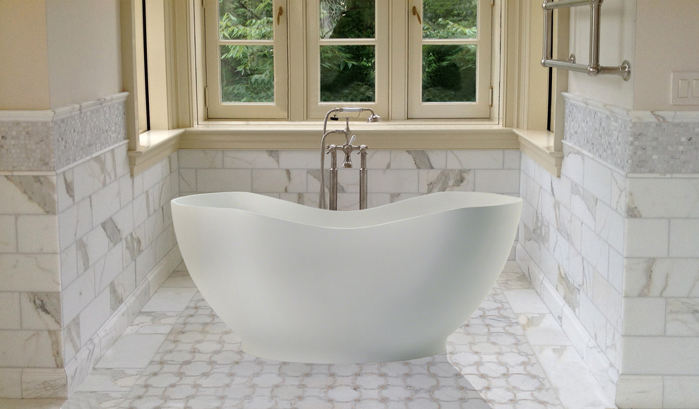 Bathroom - transitional bathroom idea in Phoenix
