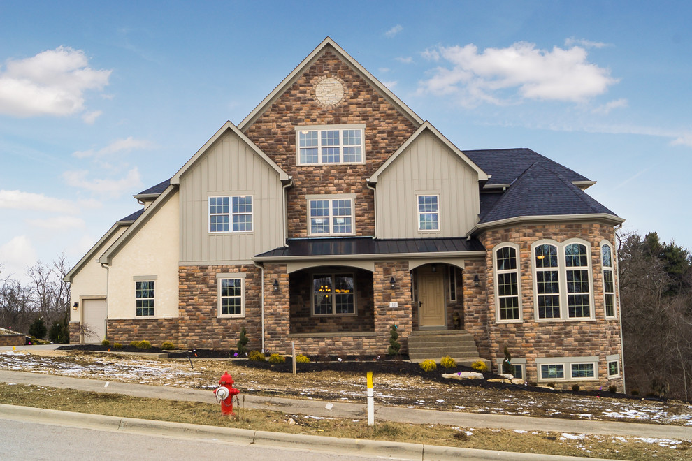 This is an example of a transitional exterior in Columbus.