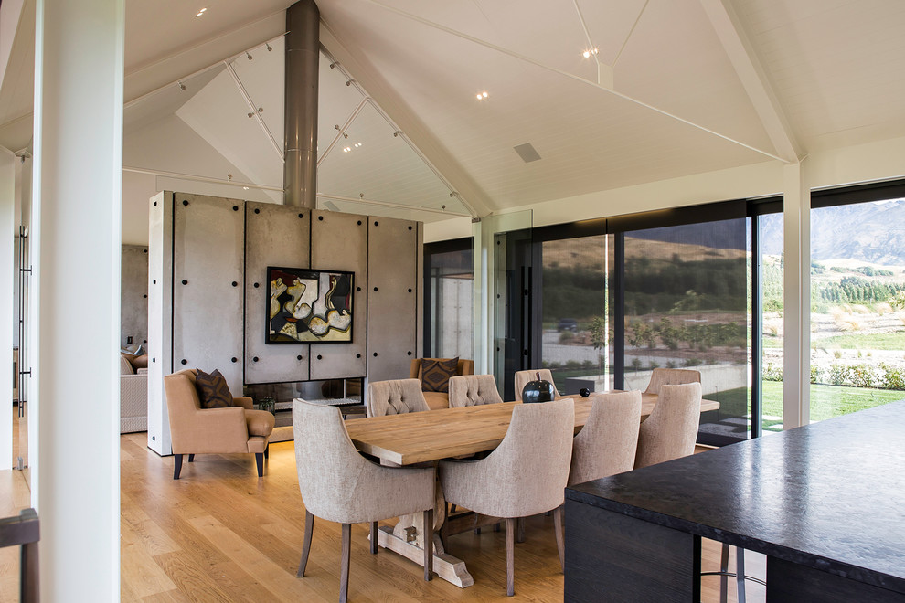 Inspiration for a contemporary dining room in Dunedin.