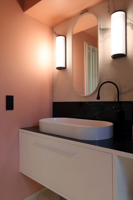 Salle de bain esprit art d&eacute;co shabby-chic-style-badezimmer