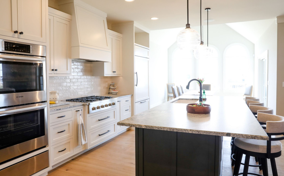 Kitchen - craftsman kitchen idea