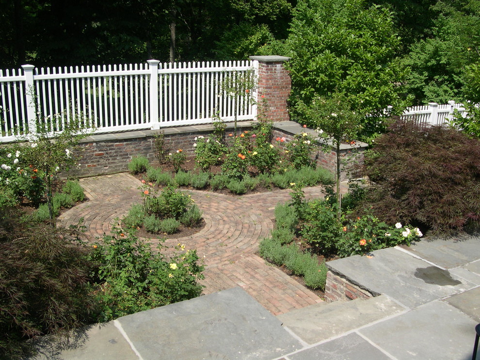 Brick Walls and Bluestone Patio