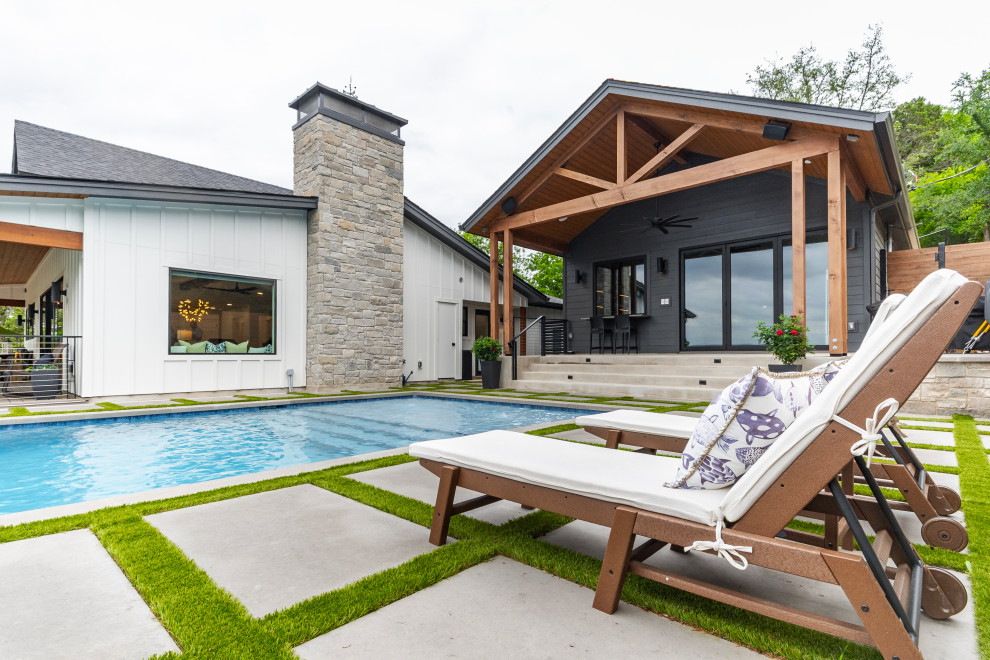 6302 Lynn Lane - Reit Above It All