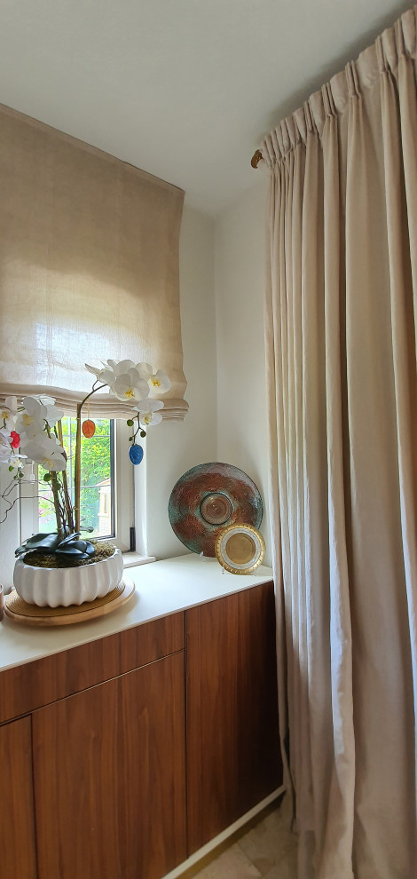 Дом с птицами