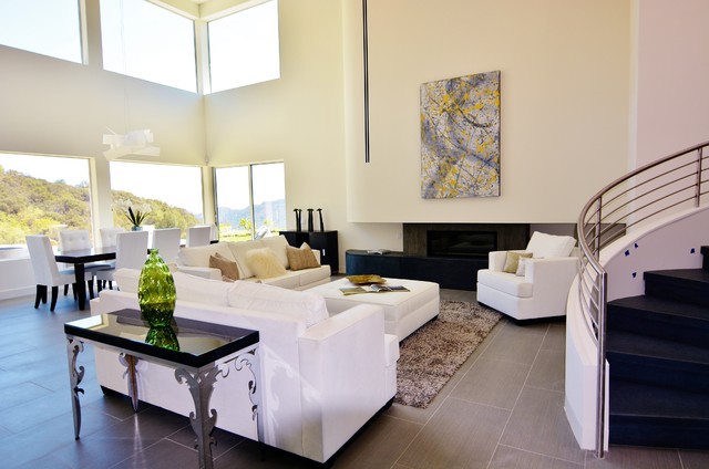 Home Staging - Malibu, CA contemporary-vardagsrum