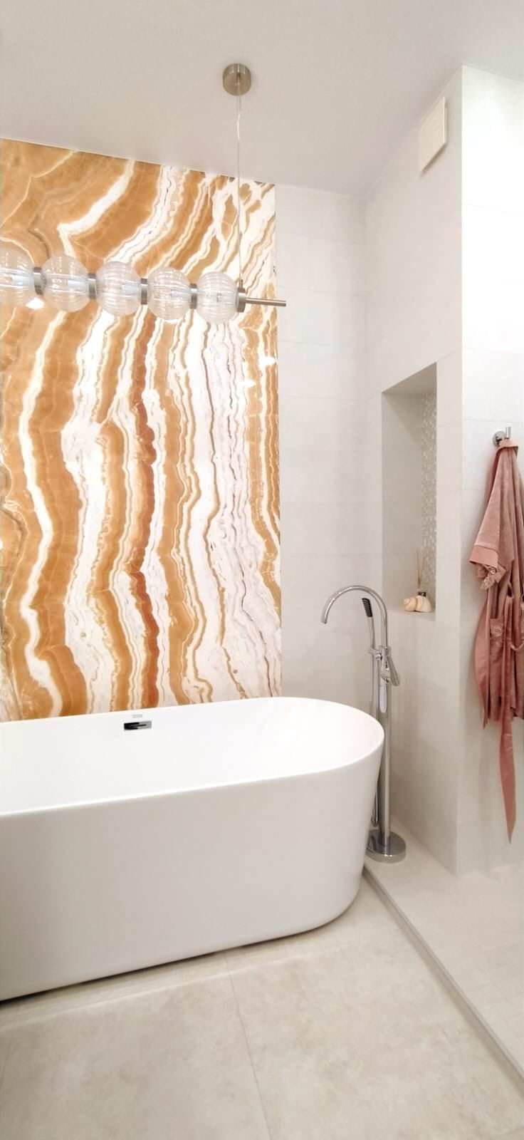 Панно из Onyx Alabastro с подстветкой