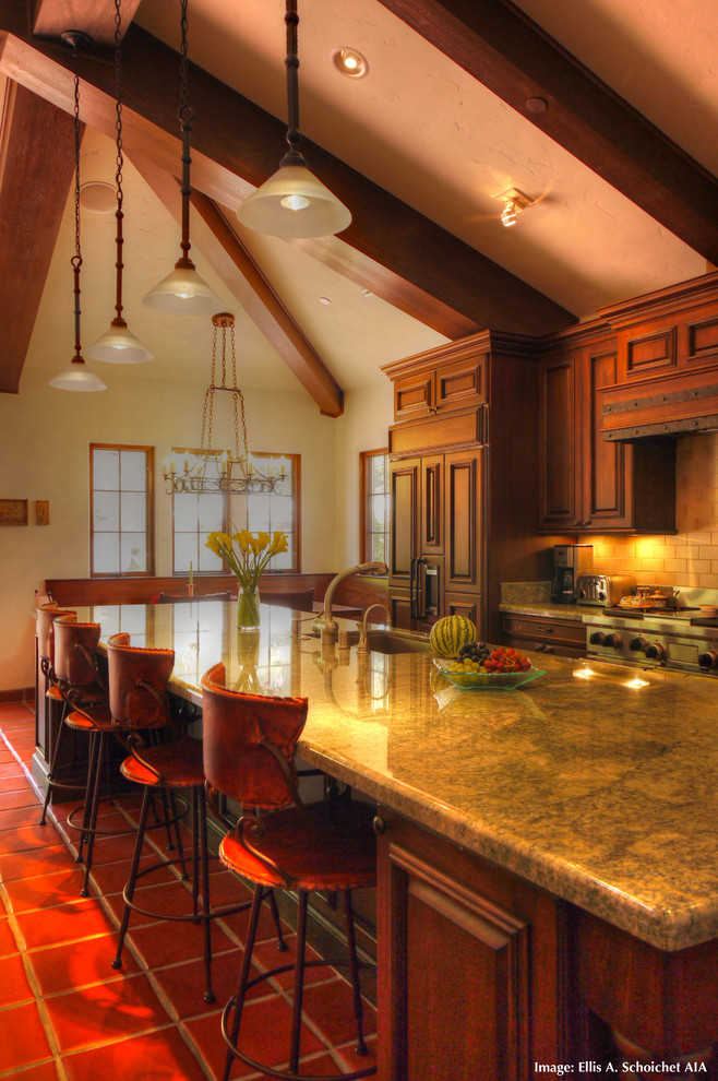 Example of a tuscan kitchen design in San Francisco