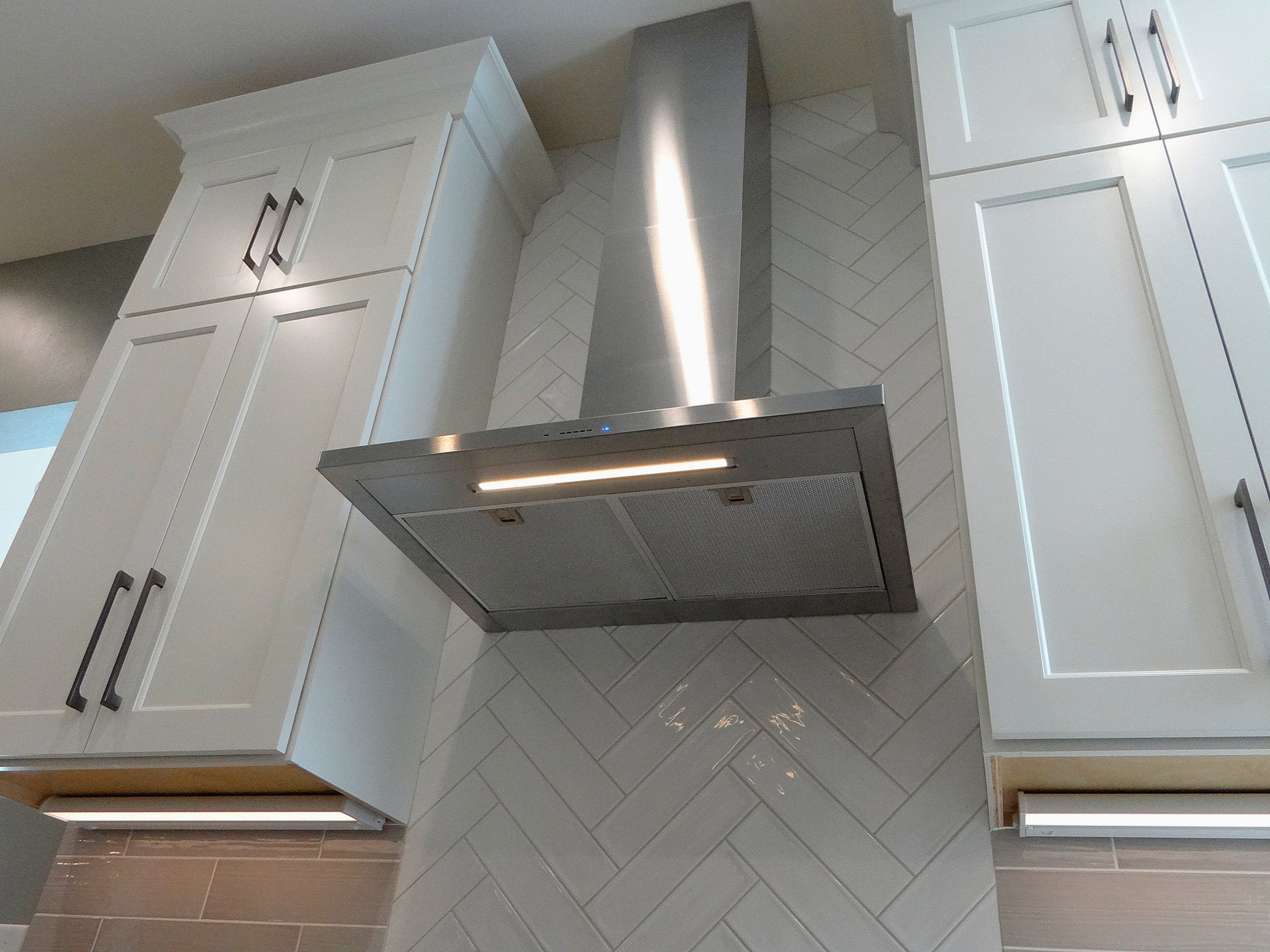 Sussex Residence - Kitchen and Laundry Room Remodel