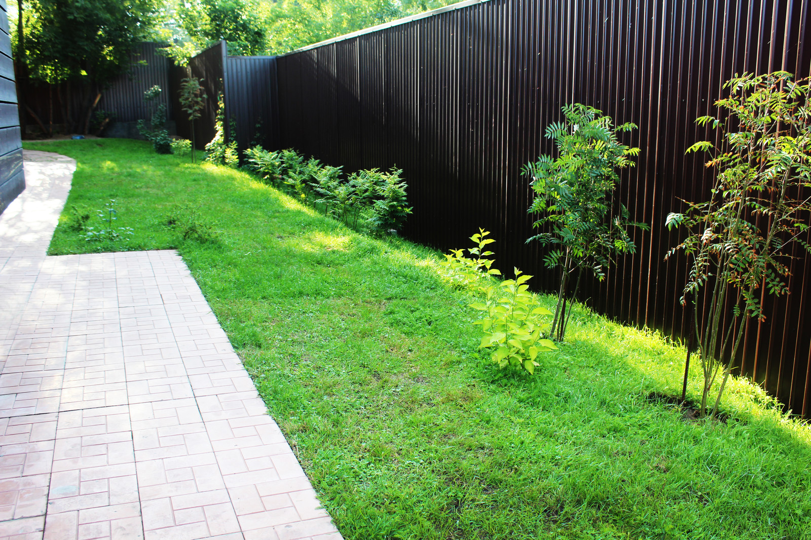 Небольшой участок в городе