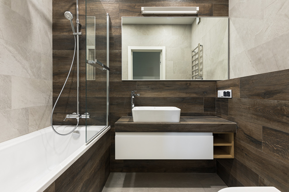 Арендная квартира с зеленой стеной в г. Минске.