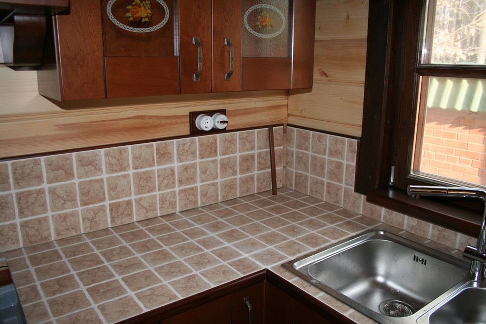 Розетки и выключатели на кухне