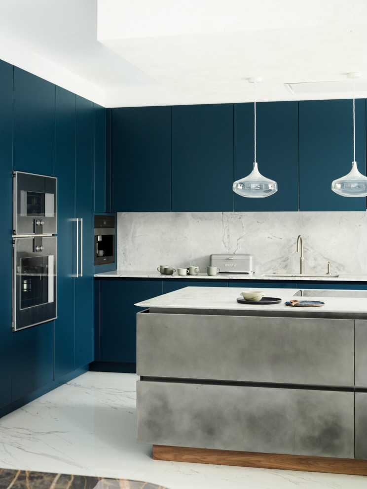 Inspiration for a contemporary kitchen in Kent.