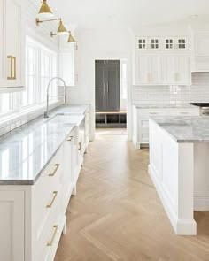 Mid Town Toronto Main Floor