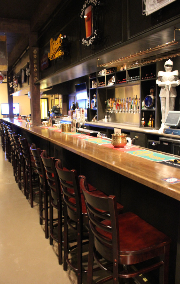 Commercial Bar Construction/ English Pub