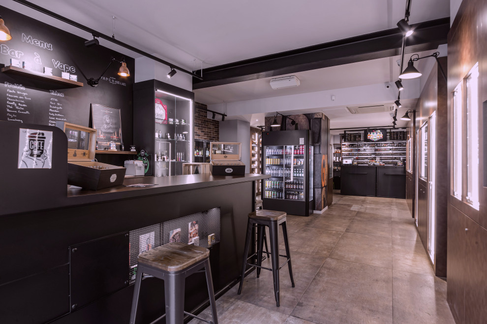 Concept Store spécialisé dans le Cigares de Luxe/Vape électronique/Spiritueux
