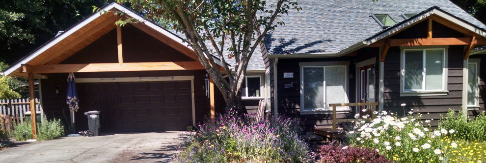 Cedar Siding and Gable End and Bracing