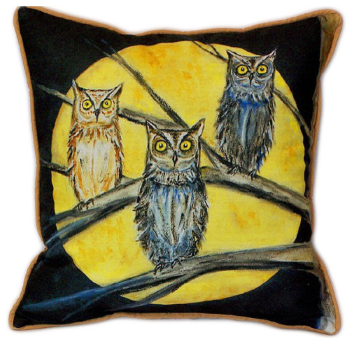 Pair Of Betsy Drake Night Owls Large Indoor Outdoor Pillows 18x18