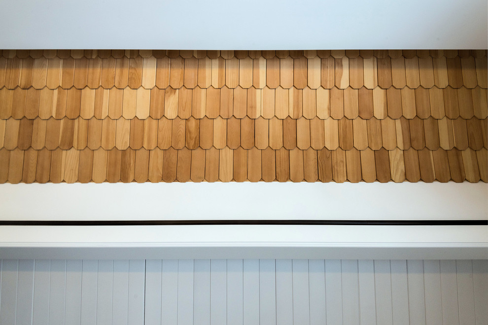 Мебель предметы интерьера в загородном доме.