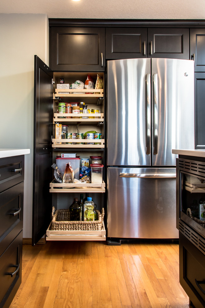 Transitional kitchen photo in Calgary