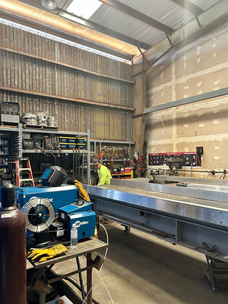 Lahaina Cannery Mall - Trellis Weld, Fabrication, and Installation
