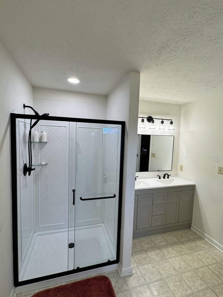 West Noblesville Bathroom Update