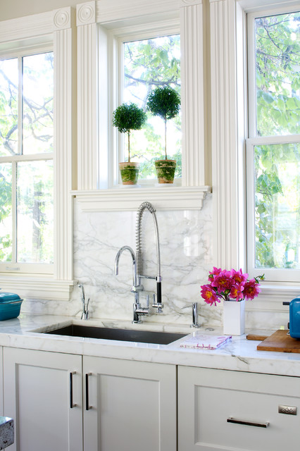 Traditional Kitchen traditional-kitchen