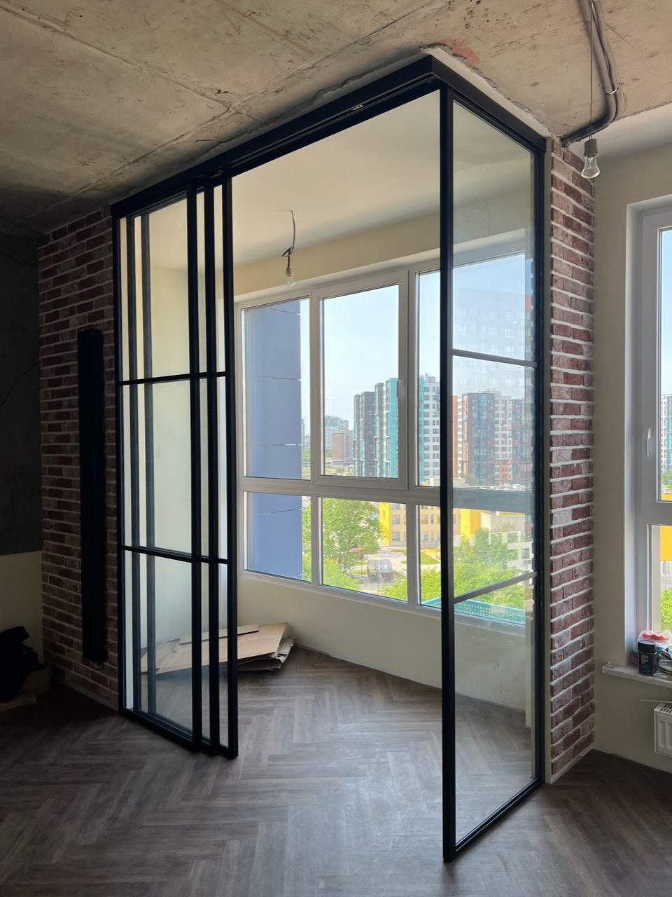 Угловая перегородка для кабинета