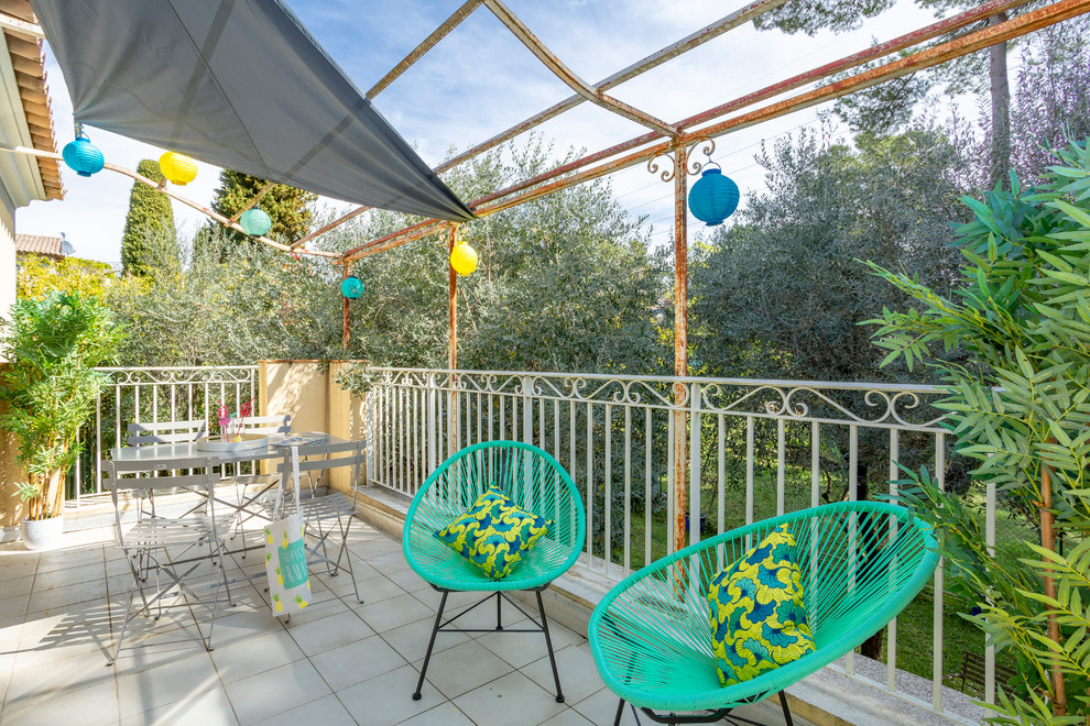 Cette image montre une terrasse.