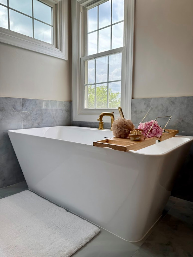 Wickham Residence - Primary Bedroom & Bathroom