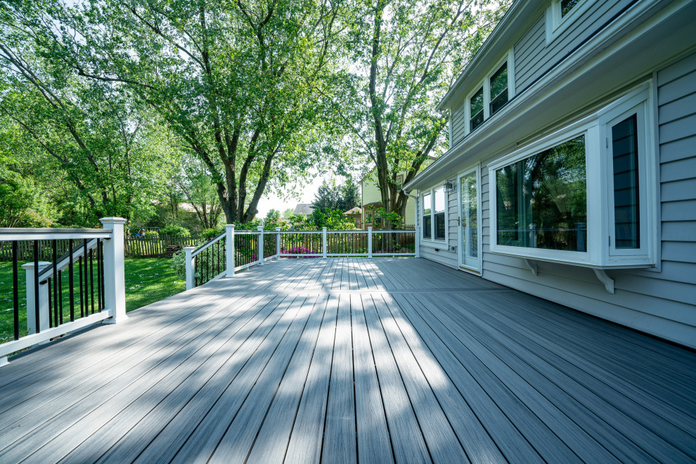 Oakton Composite Deck