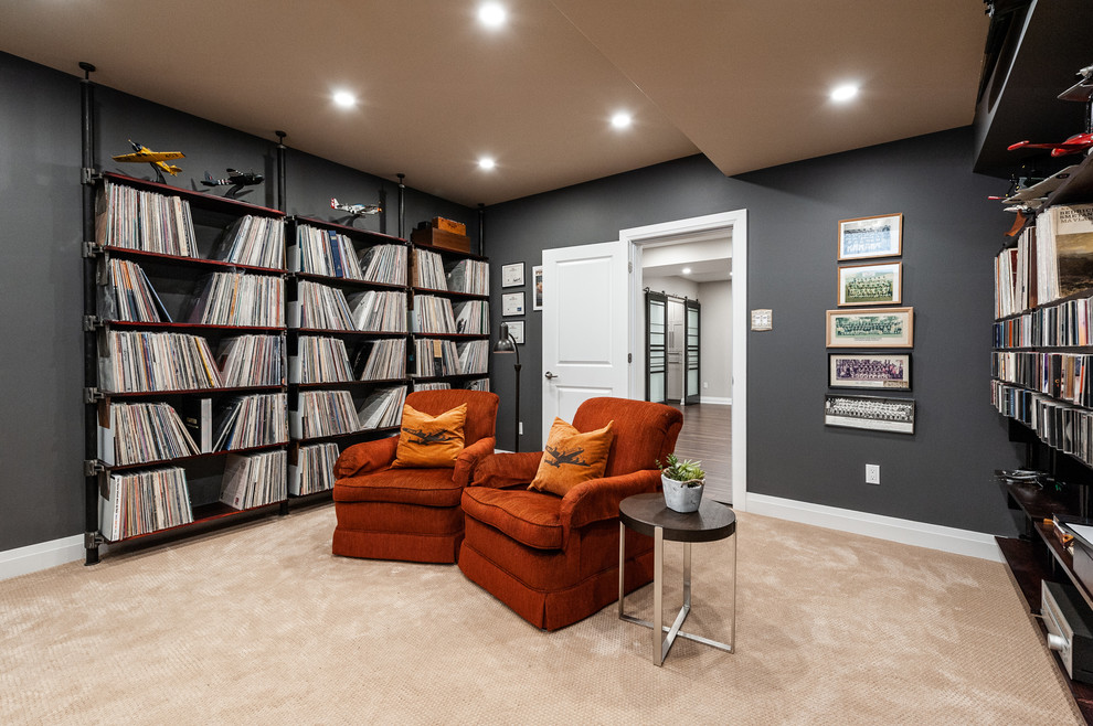 Example of a minimalist home design design in Ottawa