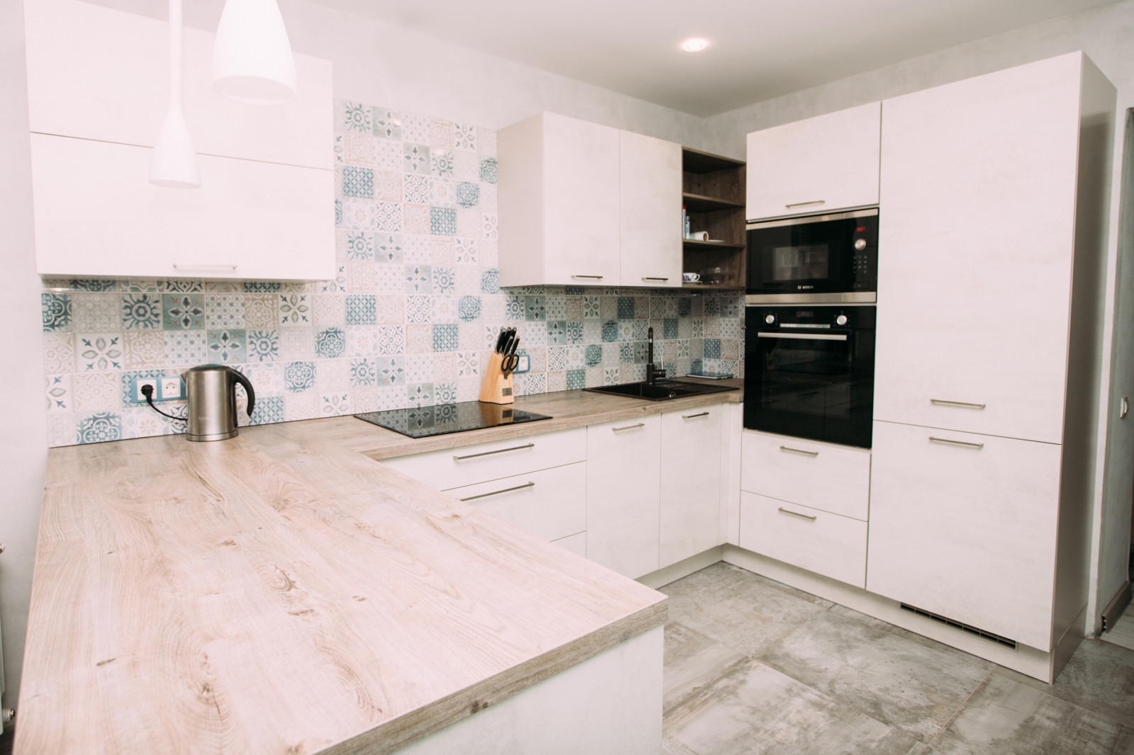 Белый бетон - Дуб Хафельланд