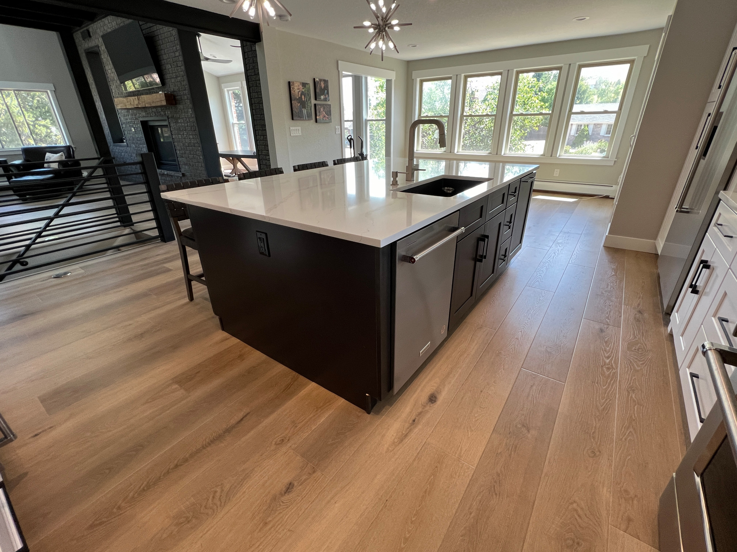 Green Mountain Modern Kitchen