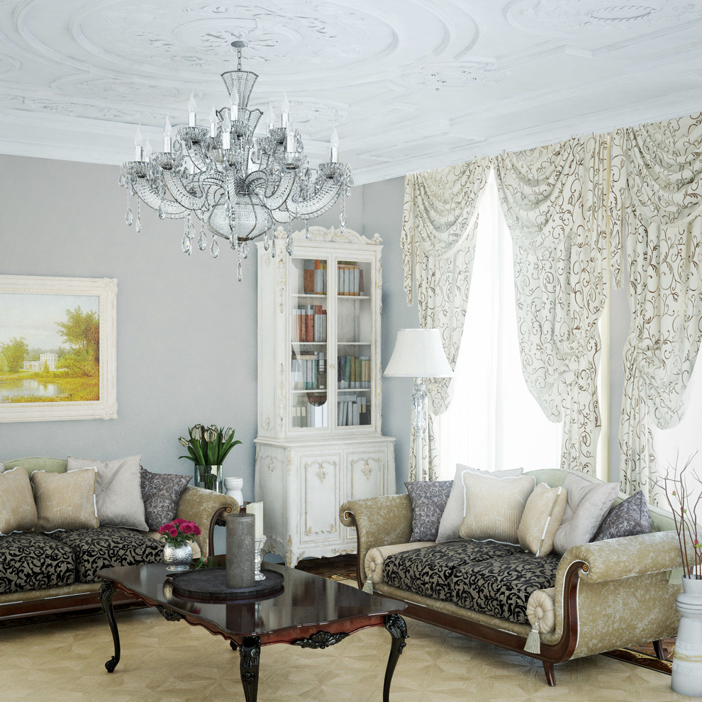 Шикарная хрустальная люстра в классической гостиной