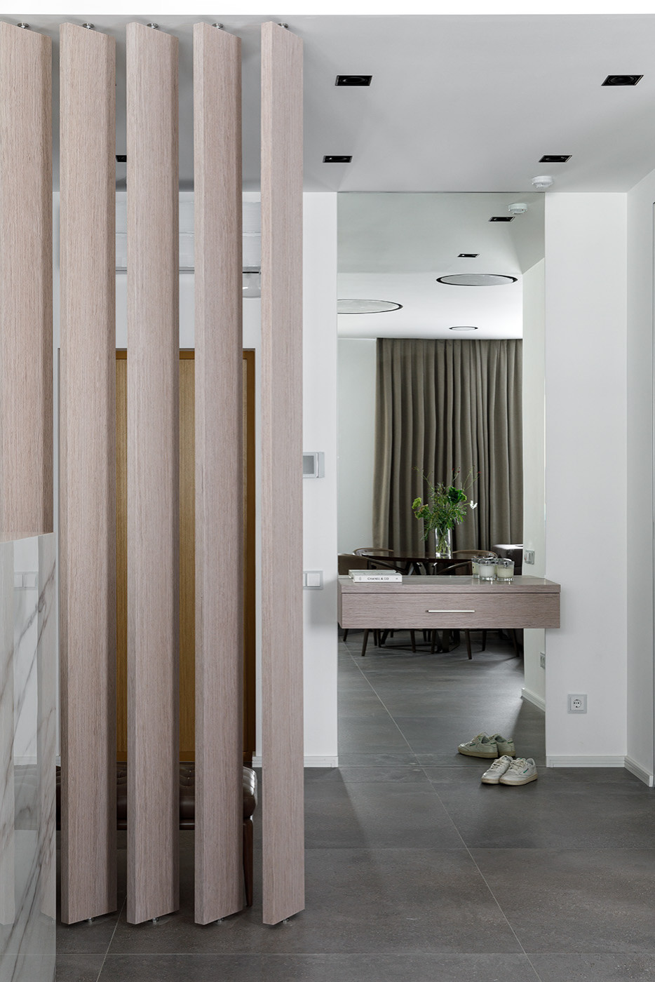 Квартира для студентки, ЖК Смольный